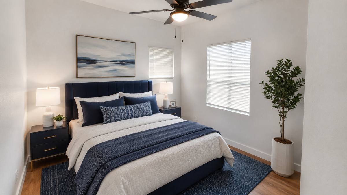 Apartment for rent at 1549-1555 Linden Ave, Long Beach, CA 90813