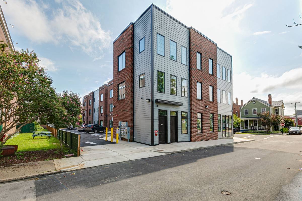 Apartment for rent at 1421 Bainbridge St, Richmond, VA 23224