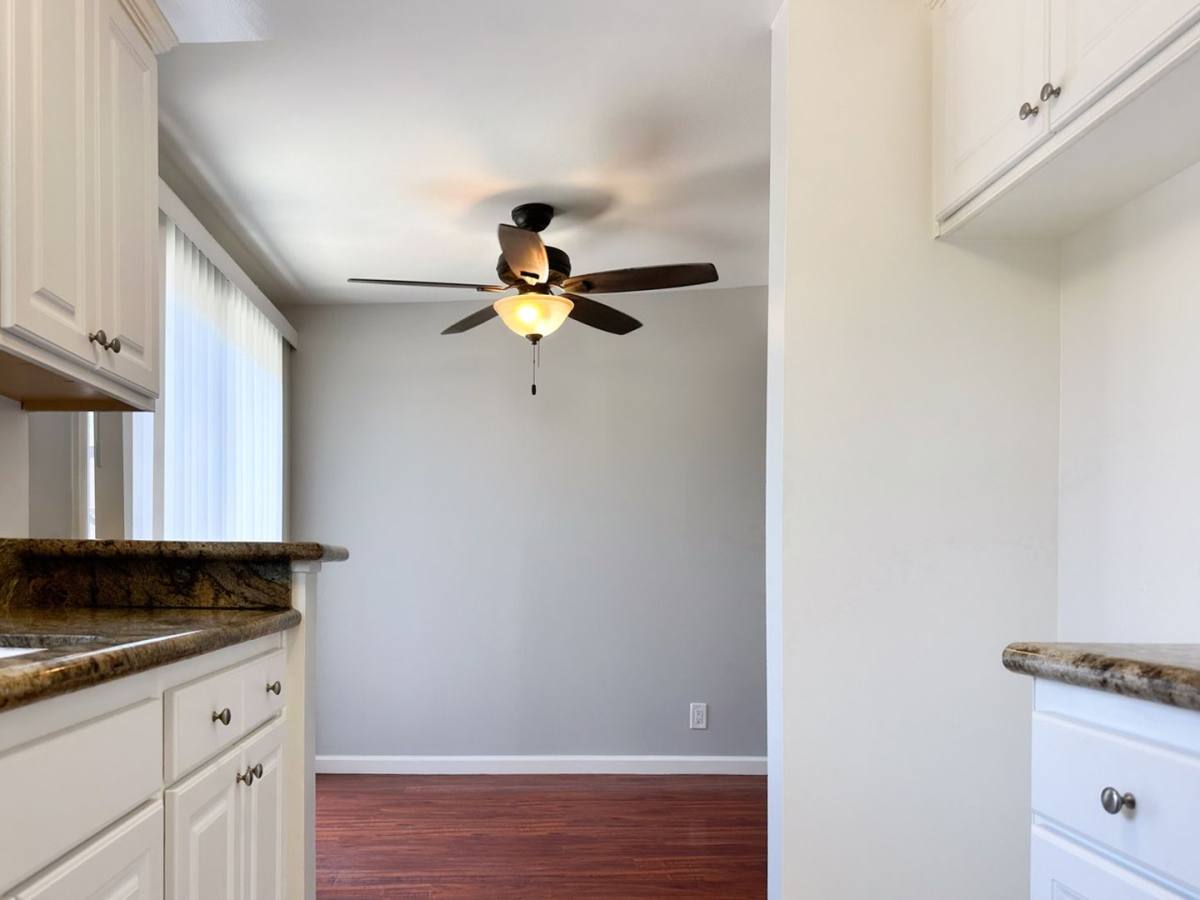 Apartment for rent at 109 Clearbrook Lane, Costa Mesa, CA 92626