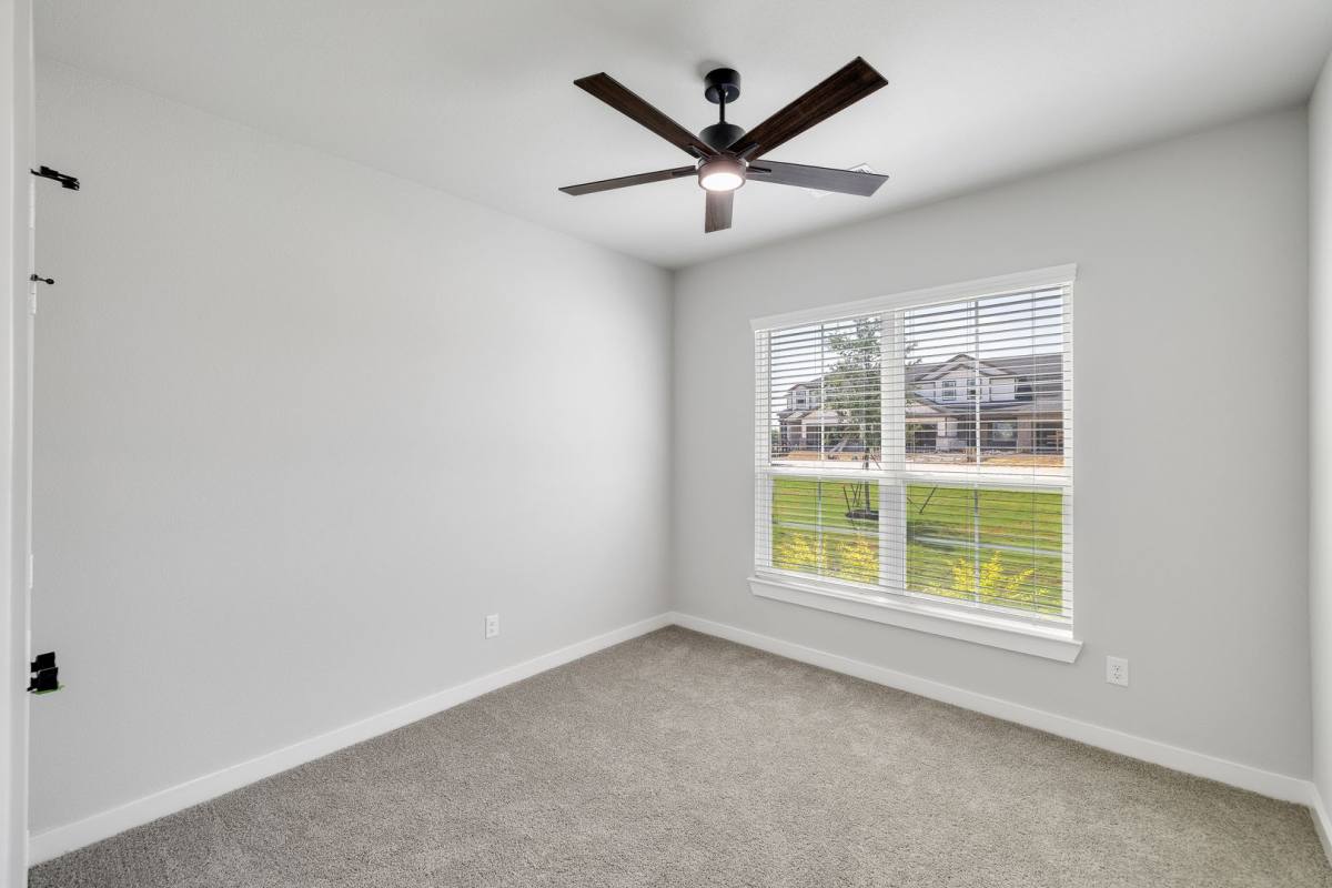 Townhouse for rent at 4000 Lecroy Court, Midlothian, TX 76065