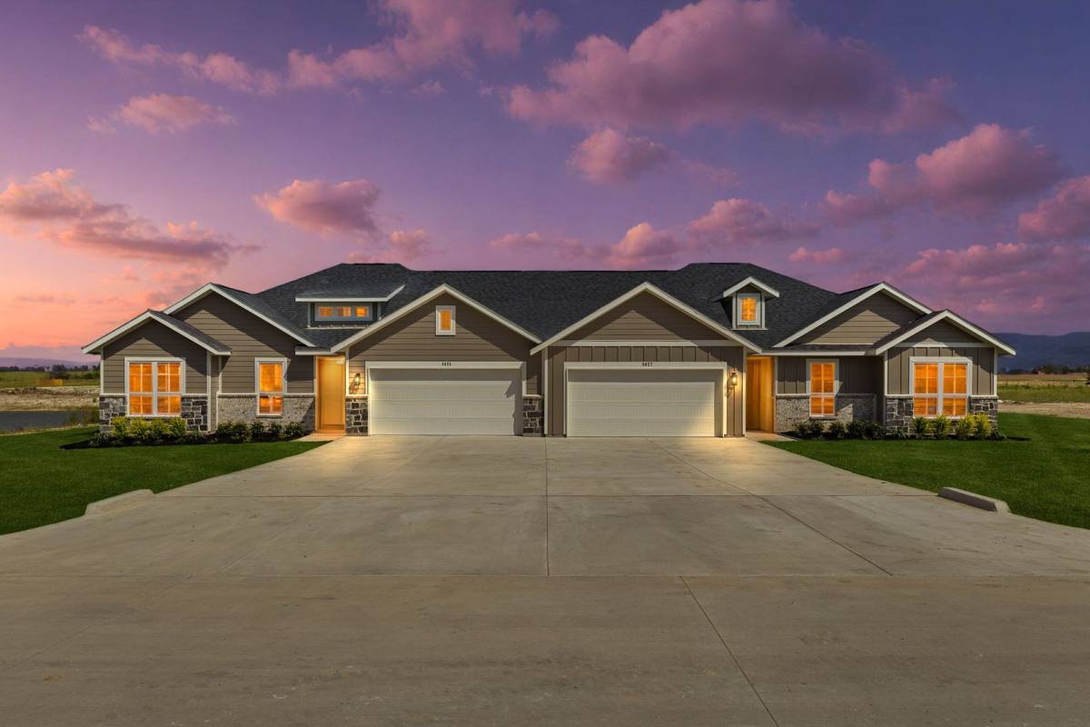 Townhouse for rent at 4002 Lecroy, Midlothian, TX 76065