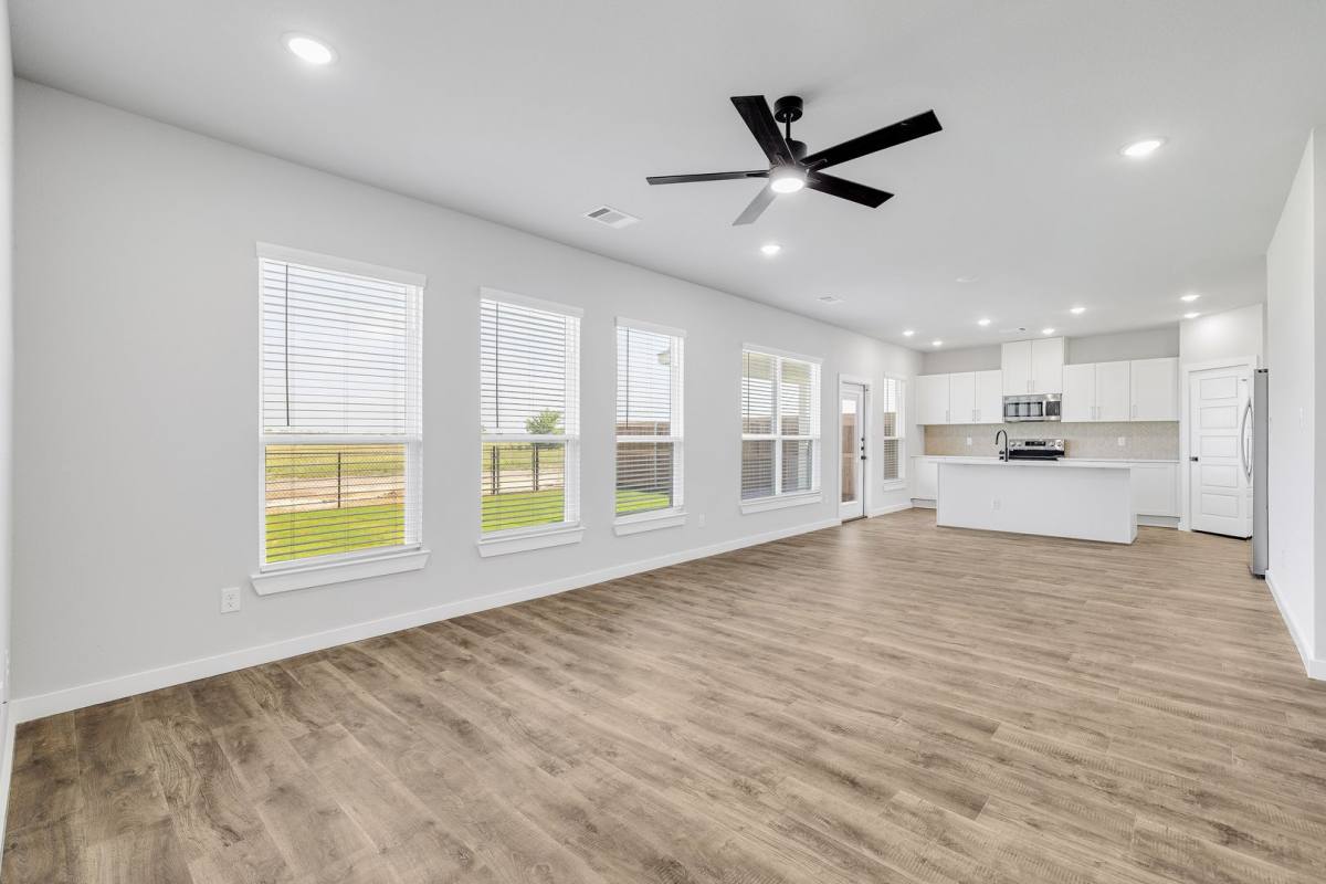 Townhouse for rent at 4002 Lecroy, Midlothian, TX 76065