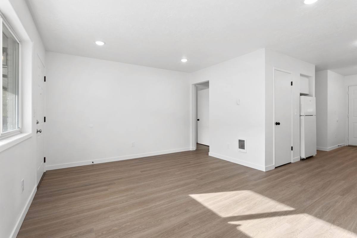 Apartment for rent at 1904-1924 SE 80th Ave, Portland, OR 97215
