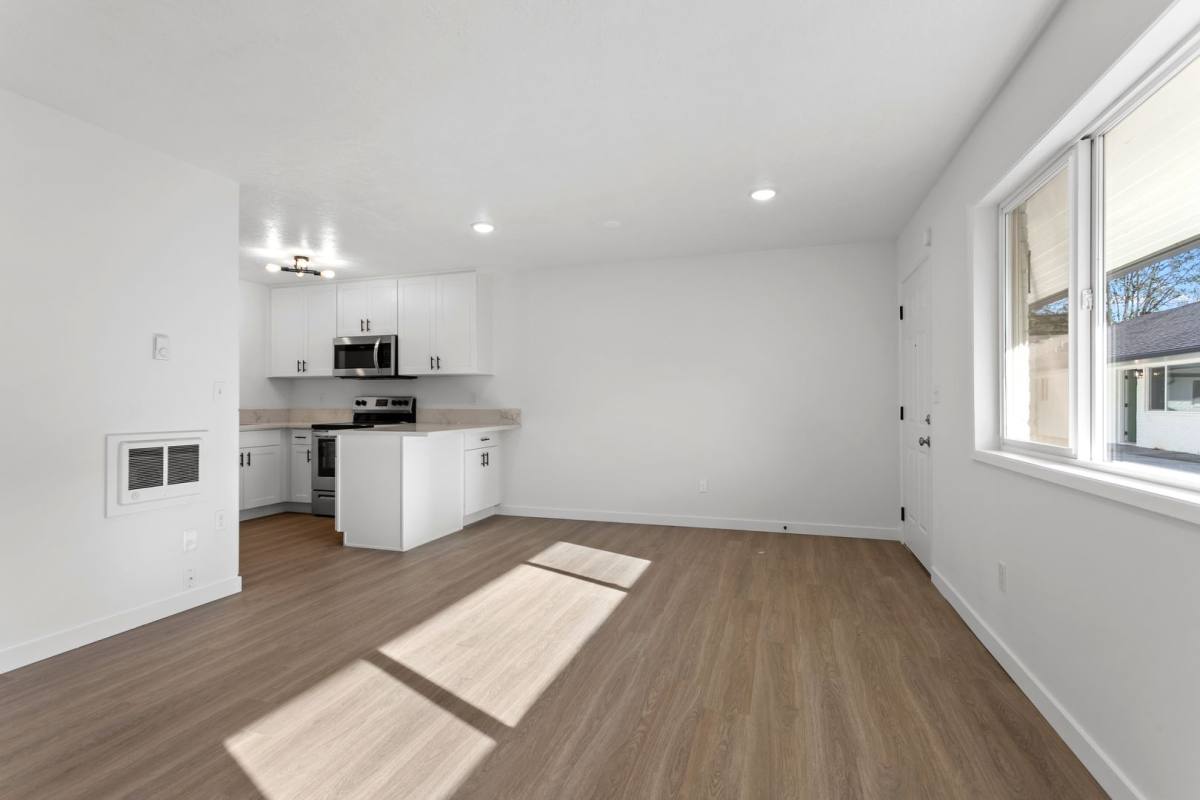 Apartment for rent at 1904-1924 SE 80th Ave, Portland, OR 97215
