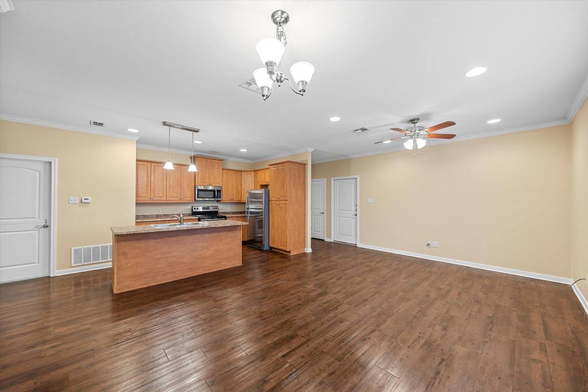 Townhouse for rent at 3743 Vista Cove Dr, Waco, TX 76706