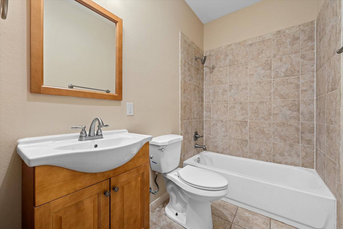 Townhouse for rent at 3743 Vista Cove Dr, Waco, TX 76706
