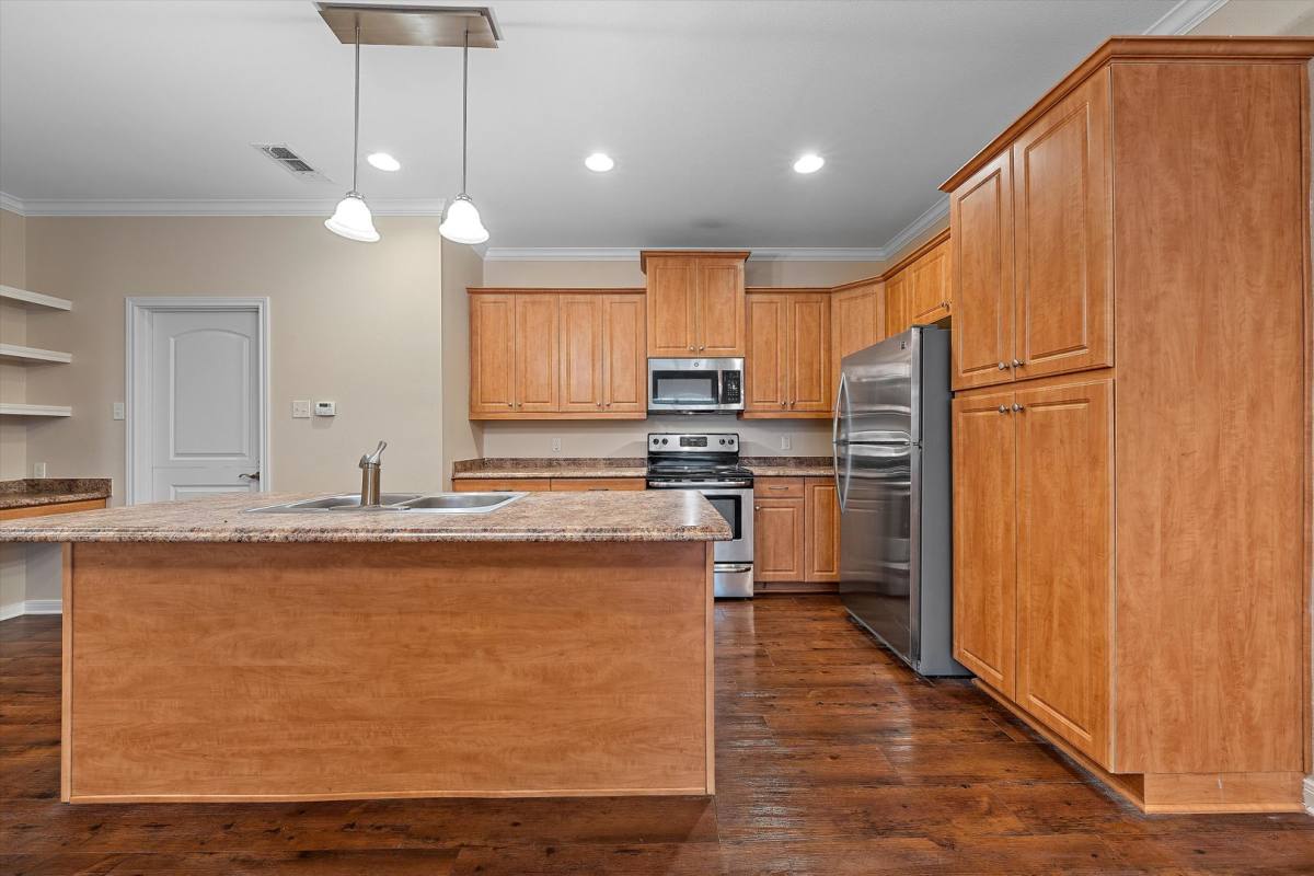 Townhouse for rent at 3743 Vista Cove Dr, Waco, TX 76706
