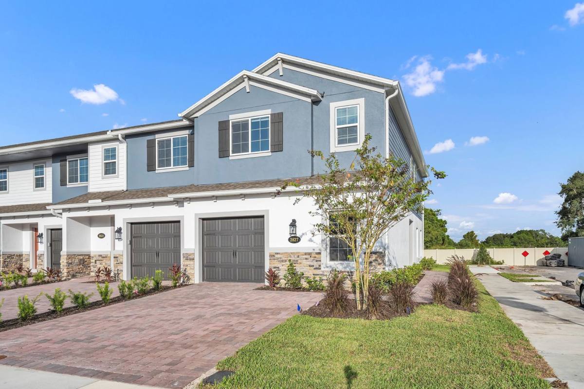 Townhouse for rent at 2827 Narcoossee Commons Way, Sanford, FL 32771
