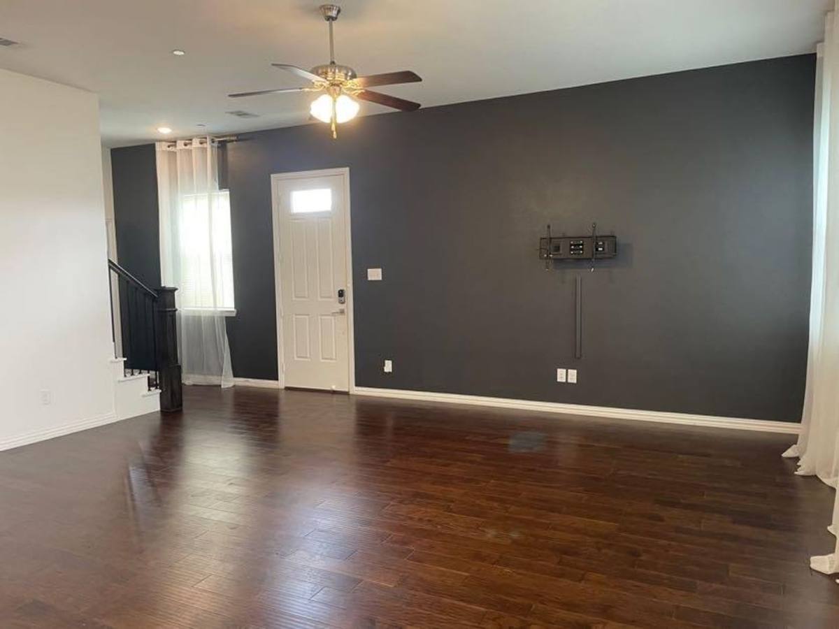 House for rent at 4342 Hebron St, Irving, TX 75061