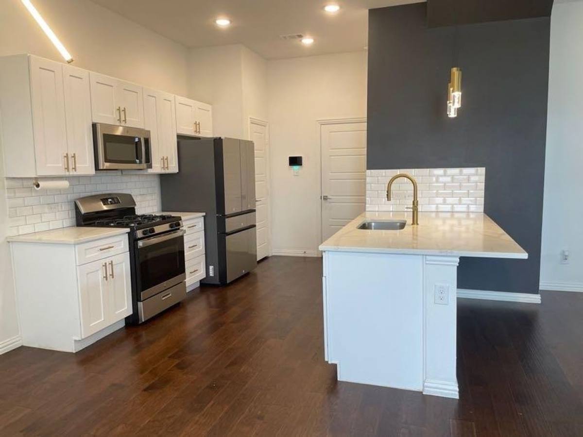 House for rent at 4342 Hebron St, Irving, TX 75061