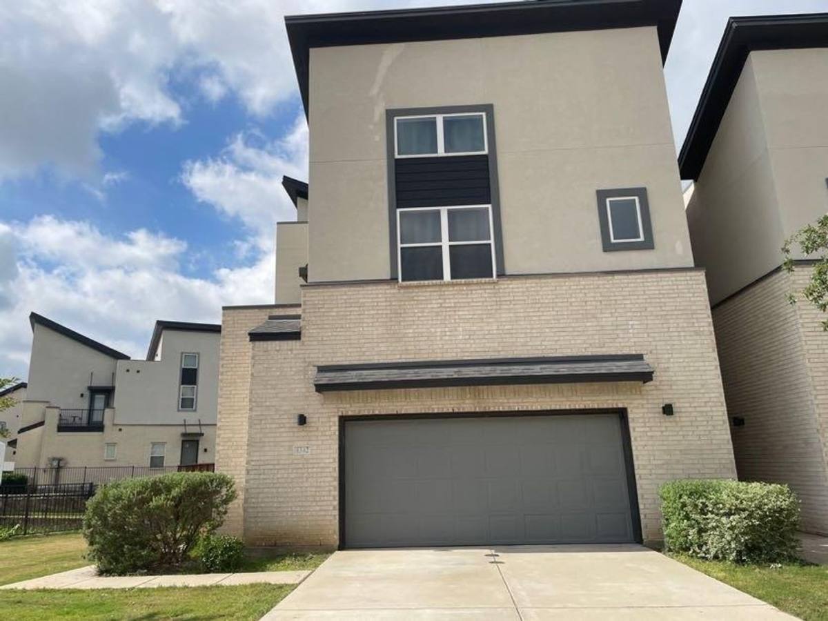 House for rent at 4342 Hebron St, Irving, TX 75061