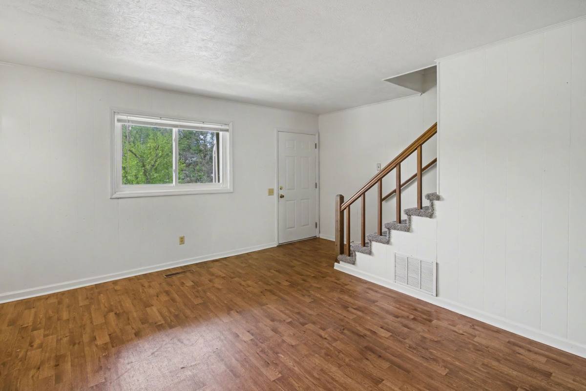 Apartment for rent at 15 Woodstone Dr, Weaverville, NC 28787