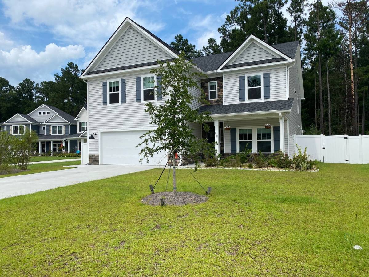 House for rent at 140 Pickett Fence Lane, Pooler, GA 31322