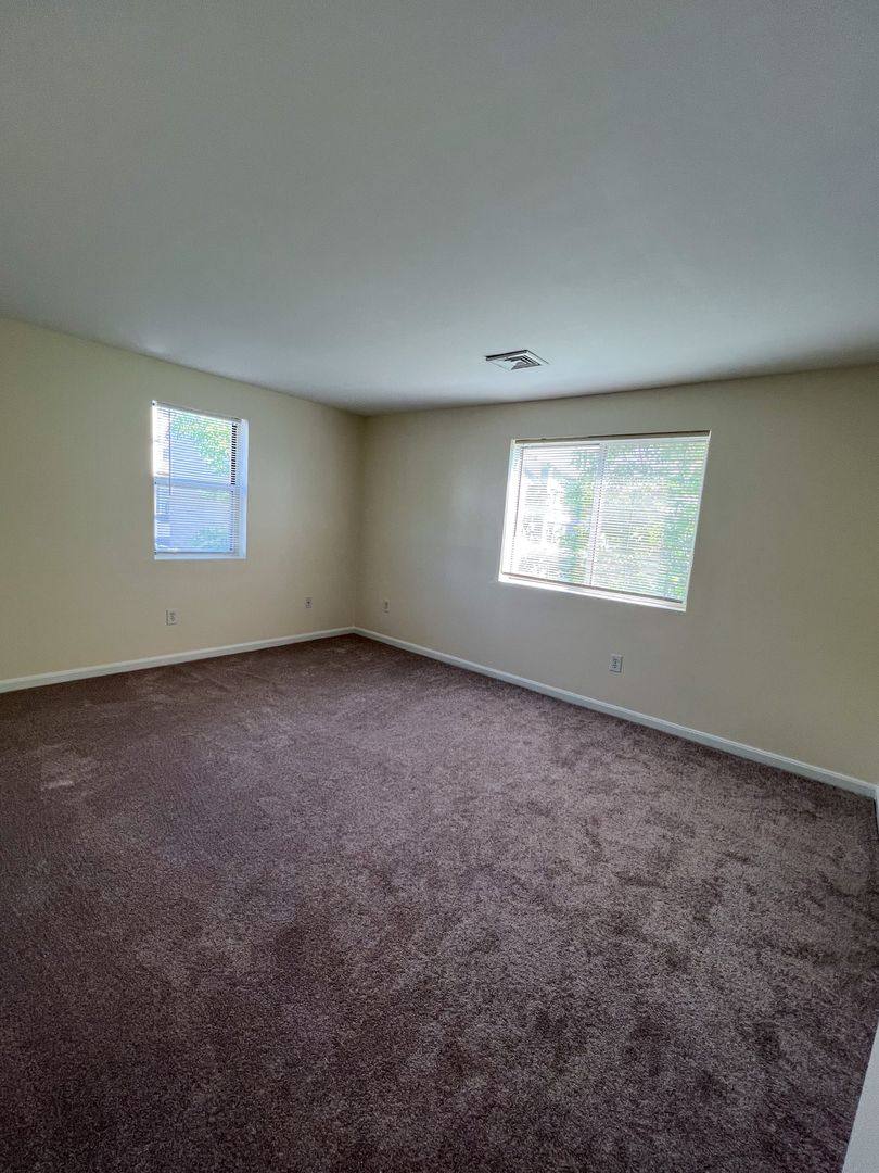 Apartment for rent at 4000 N Main St, Fall River, MA 02720