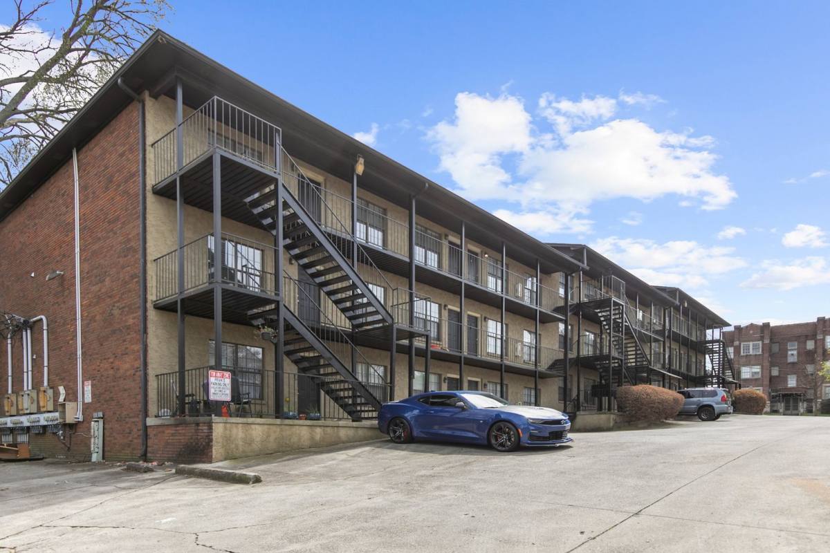 Apartment for rent at 909 30th St S, Birmingham, AL 35205