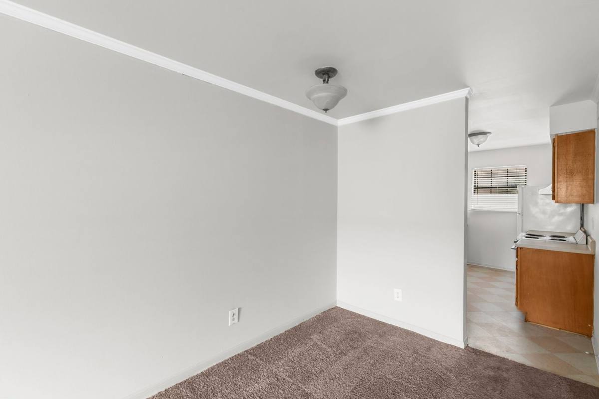 Apartment for rent at 909 30th St S, Birmingham, AL 35205