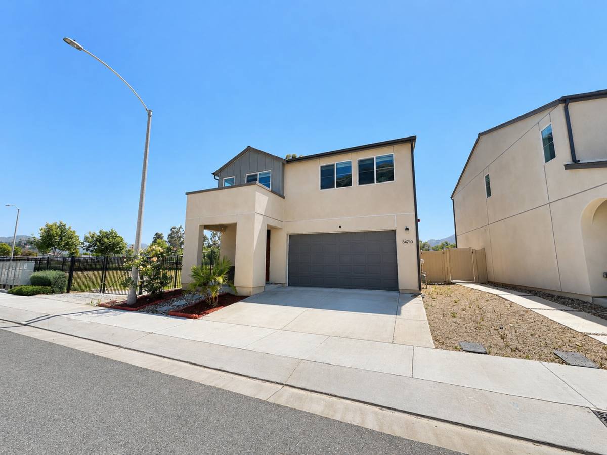 House for rent at 34710 Criollo Way, Fallbrook, CA 92028