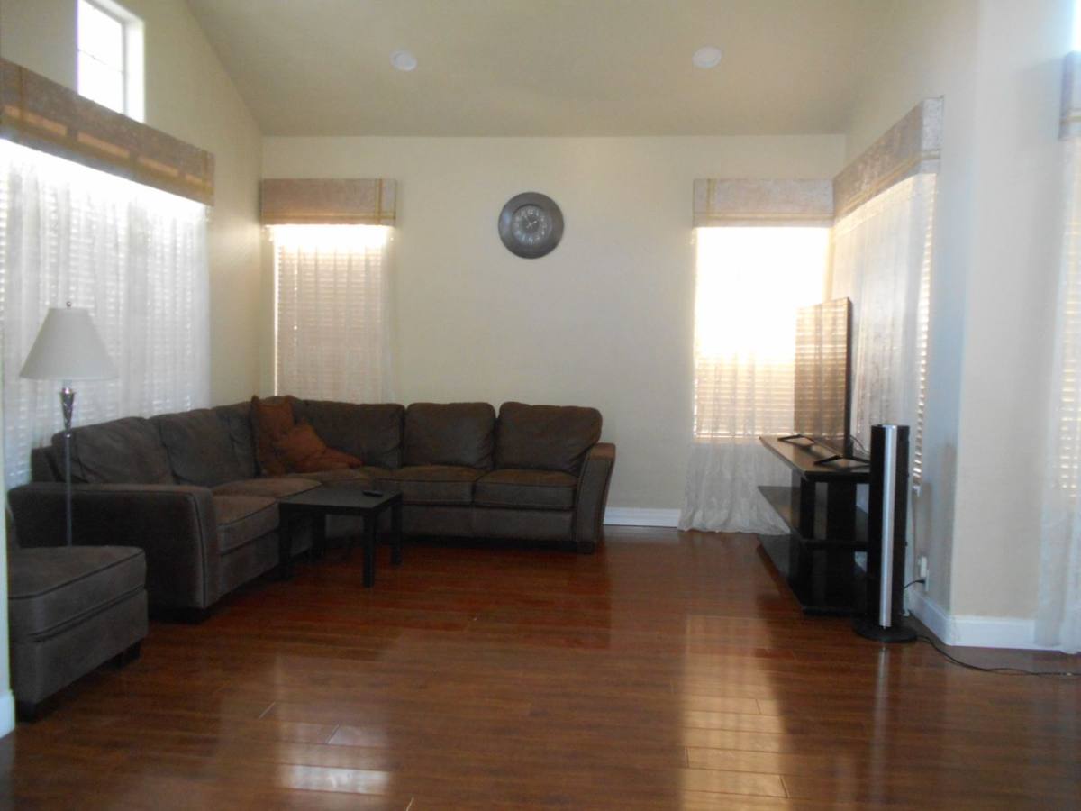 House for rent at 8317 Opal Cove Dr, Las Vegas, NV 89128