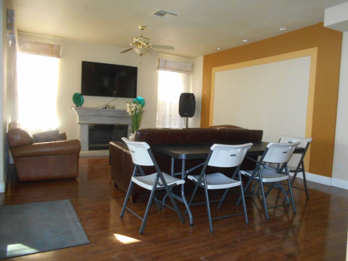 House for rent at 8317 Opal Cove Dr, Las Vegas, NV 89128