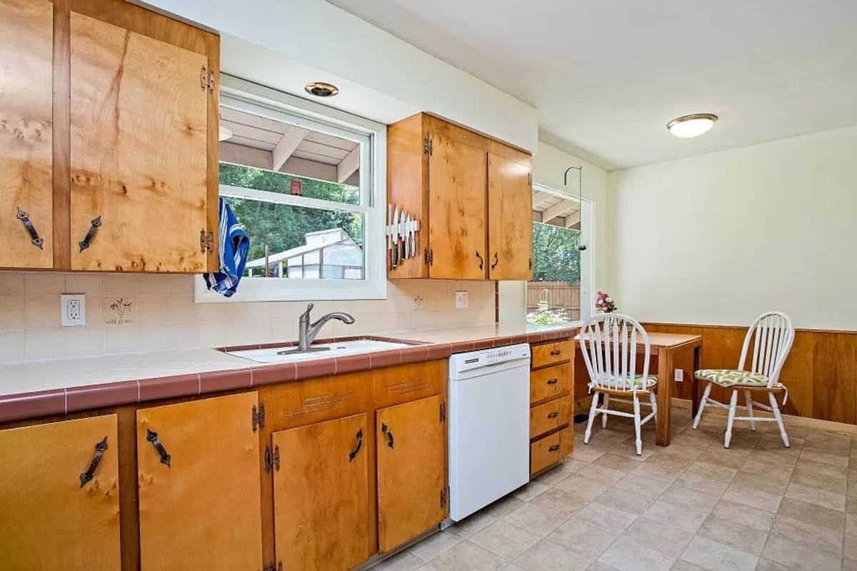 House for rent at 341 Havana Ave, Medford, OR 97504