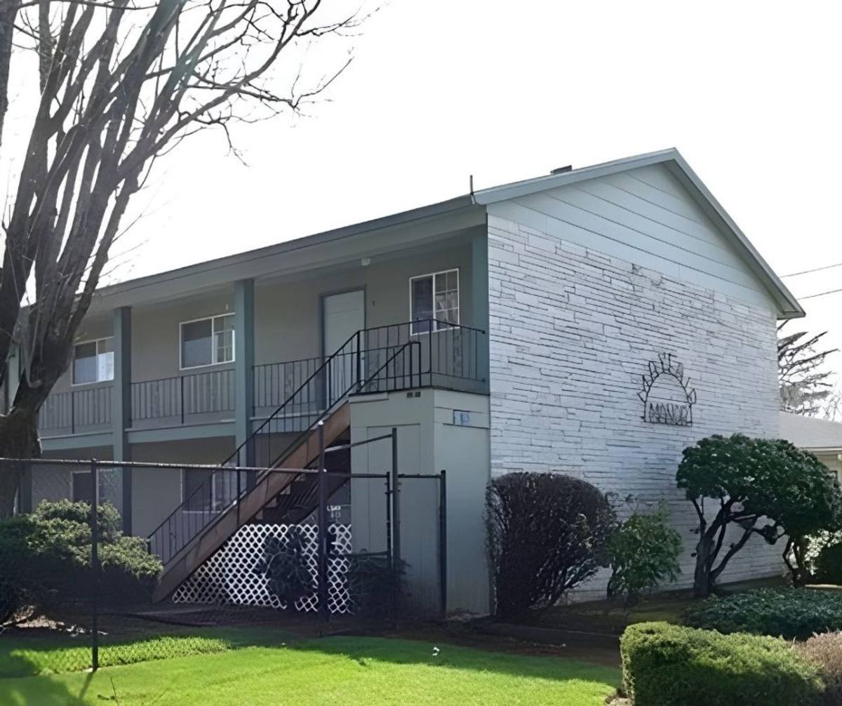 Apartment for rent at 16360 SE Stark St, Portland, OR 97233