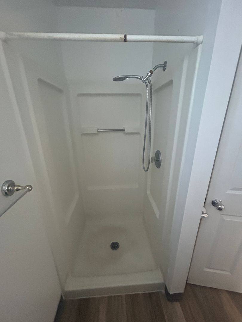 Apartment for rent at 6062 Summer St, Honolulu, HI 96821