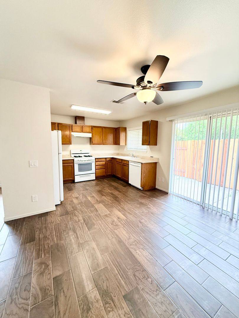 House for rent at 305 S G St, Lompoc, CA 93436