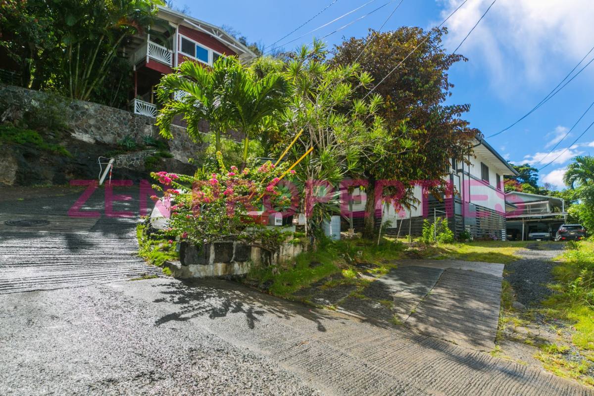 House for rent at 1555 Moani St, Honolulu, HI 96819