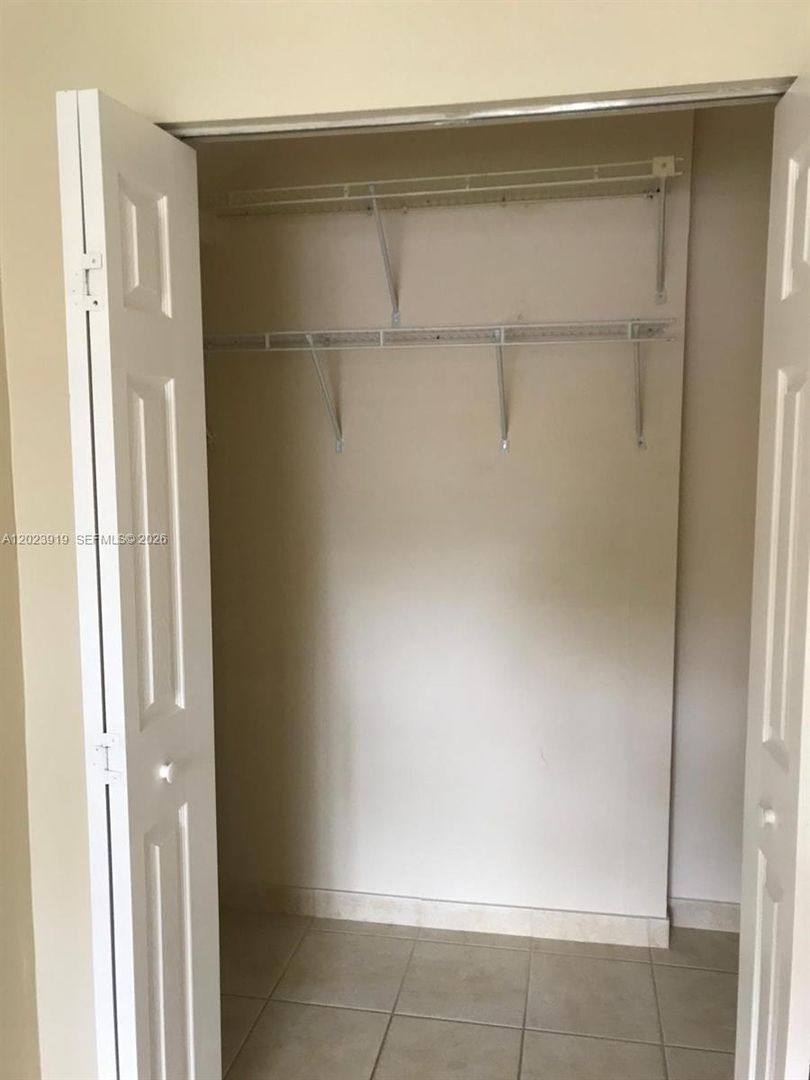 House for rent at 341 W Park Dr, Miami, FL 33172