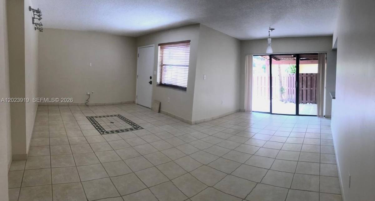 House for rent at 341 W Park Dr, Miami, FL 33172