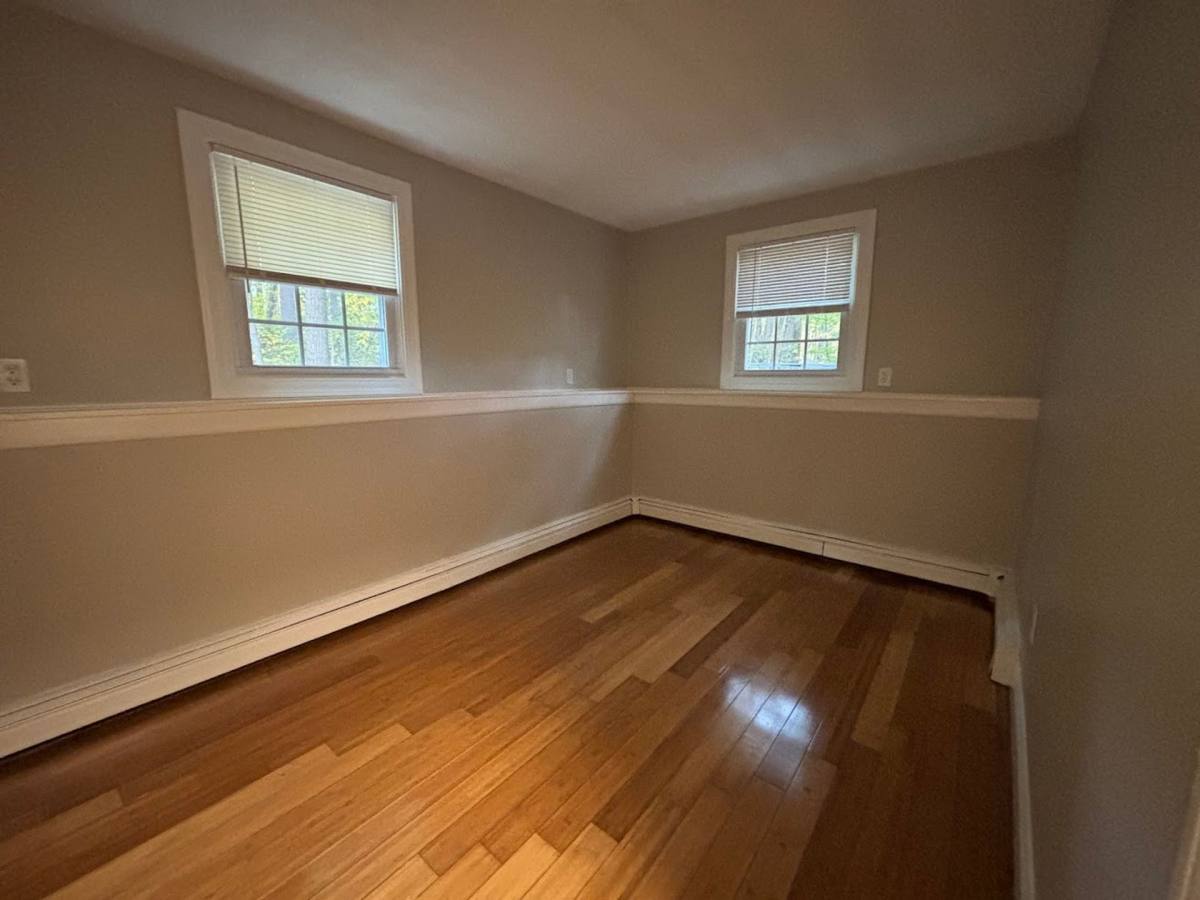 Apartment for rent at 14-35 Stonehenge Rd, Londonderry, NH 03053