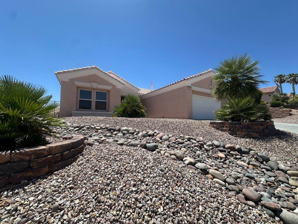House for rent at 10717 Dover Creek Ave, Las Vegas, NV 89134