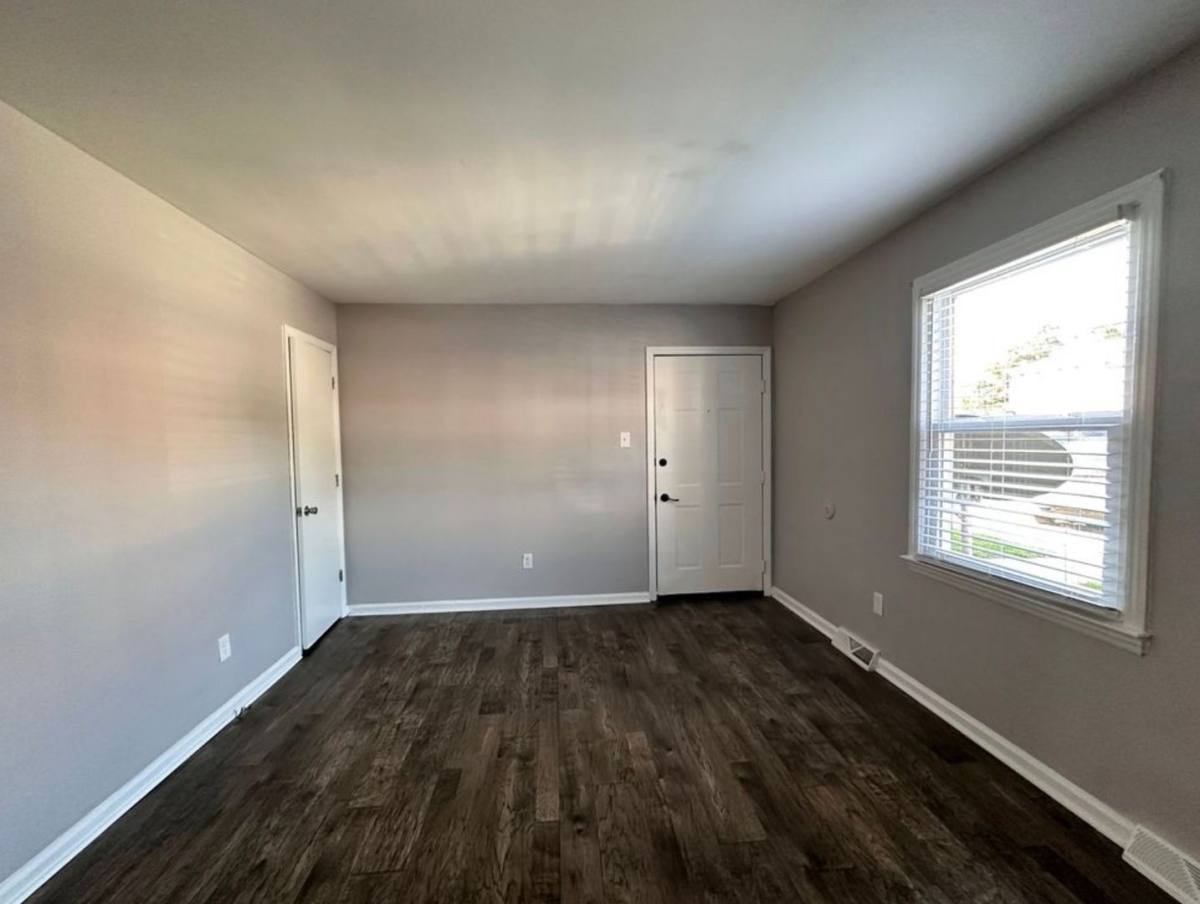 Apartment for rent at 147 Dan Dr, Versailles, KY 40383