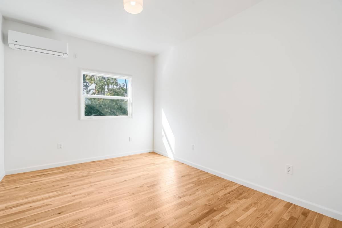 Apartment for rent at 3315 Larissa Dr, Los Angeles, CA 90026