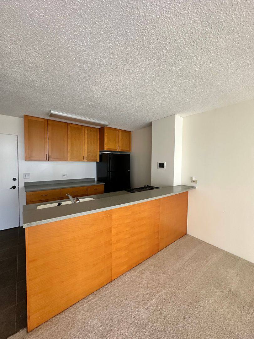 Apartment for rent at 1050 Kinau St #401, Honolulu, HI 96814