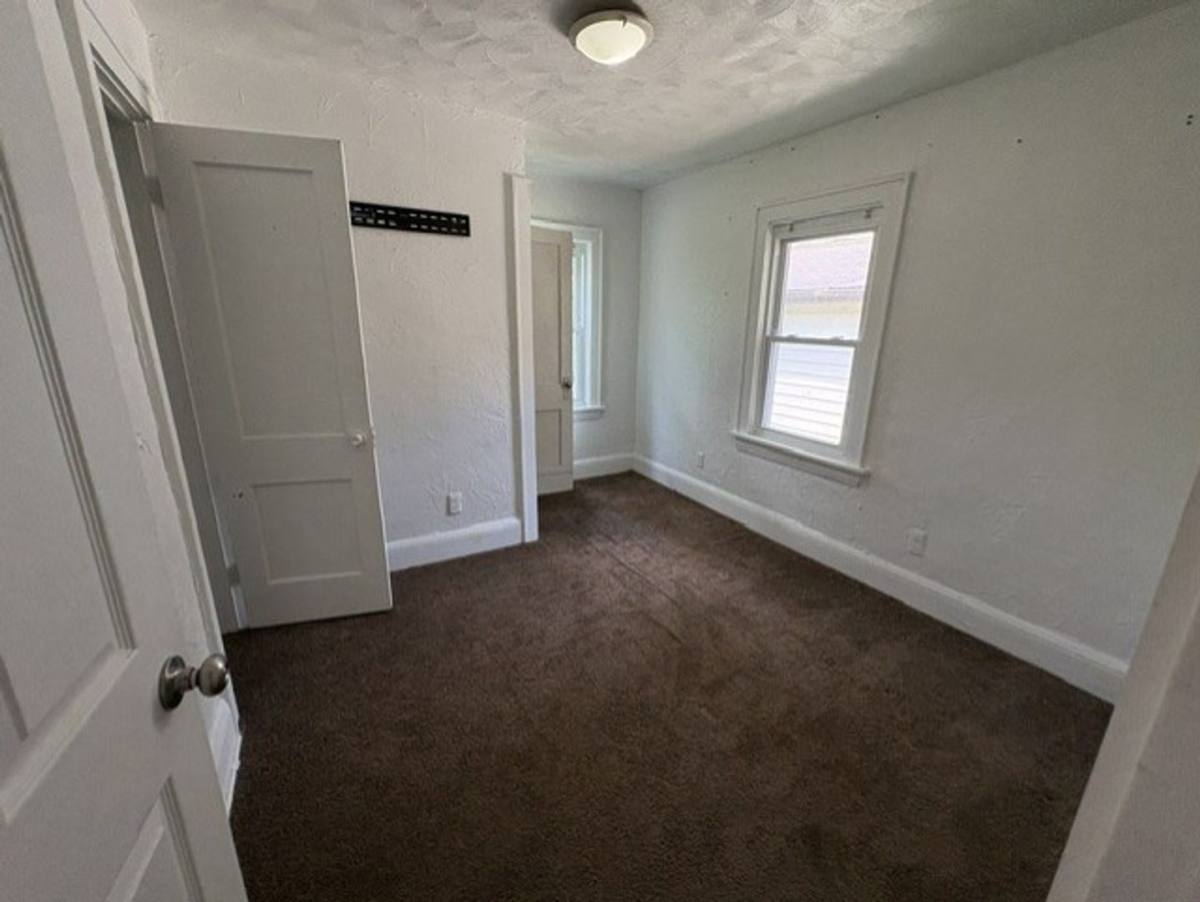 House for rent at 680 Grifton Ave, Akron, OH 44305
