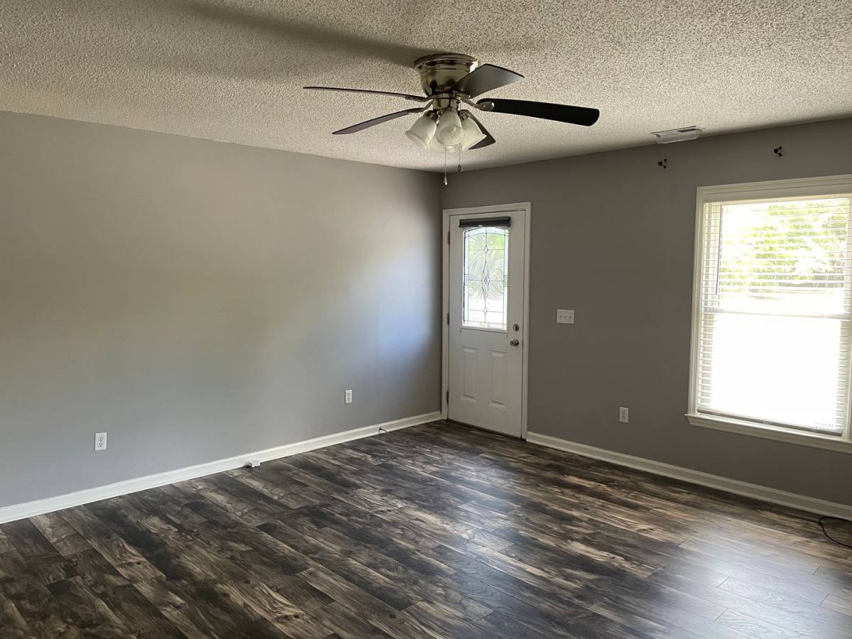 House for rent at 1136 Long Leaf Rd, Southport, NC 28461