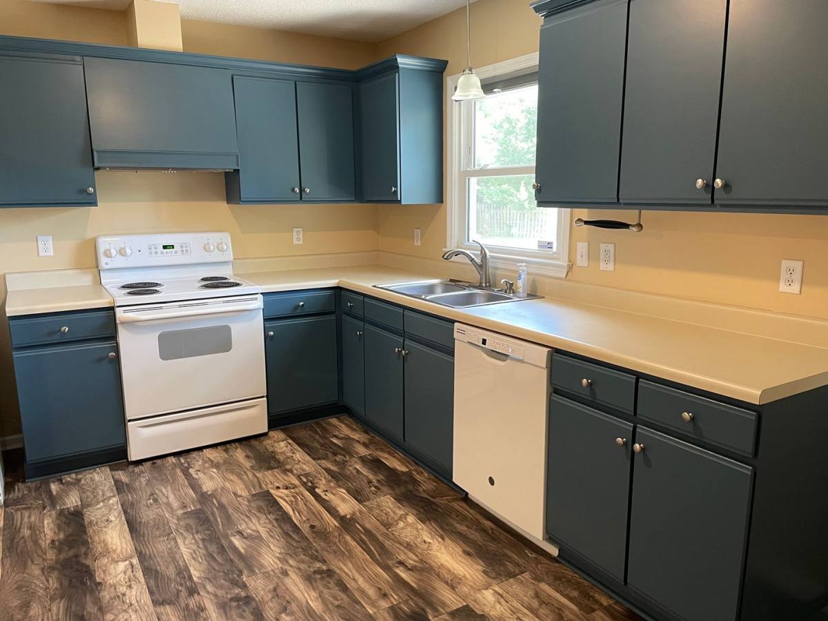 House for rent at 1136 Long Leaf Rd, Southport, NC 28461