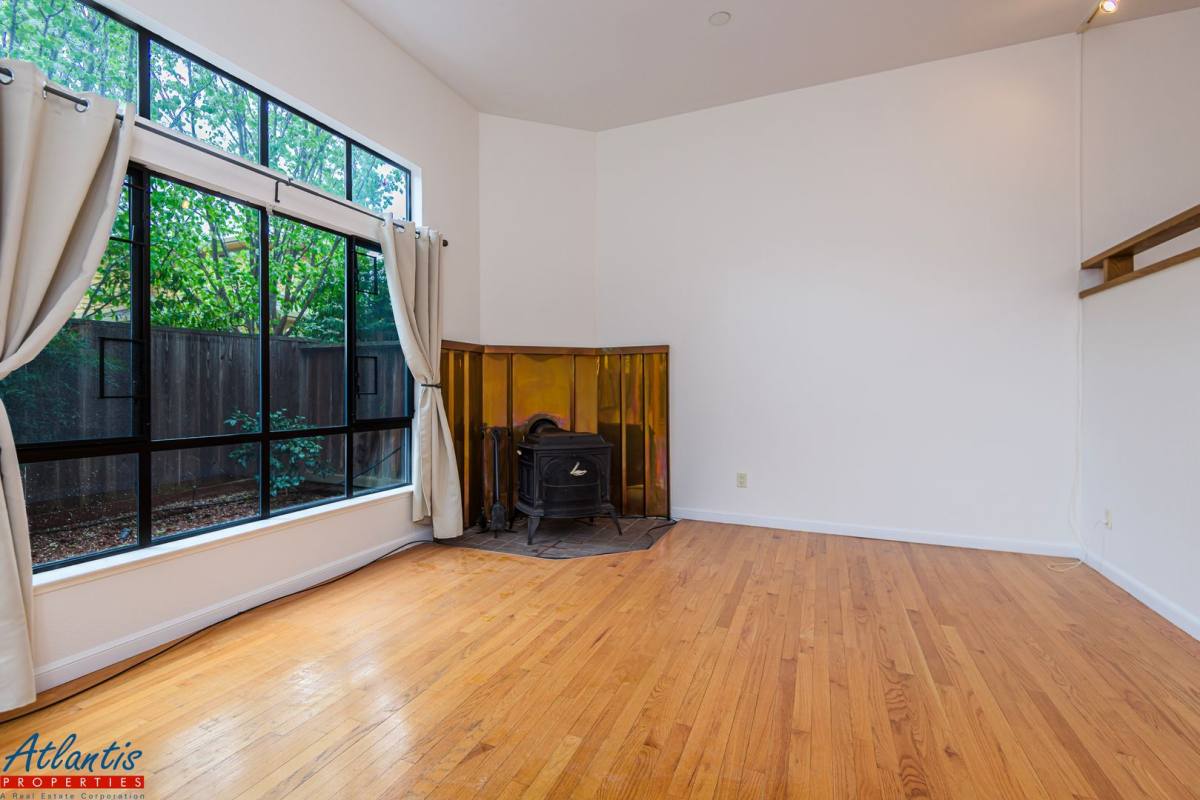 Condo for rent at 225 High St, Palo Alto, CA 94301