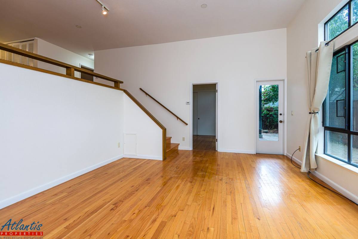 Condo for rent at 225 High St, Palo Alto, CA 94301