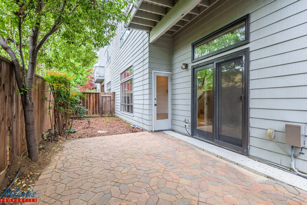 Condo for rent at 225 High St, Palo Alto, CA 94301