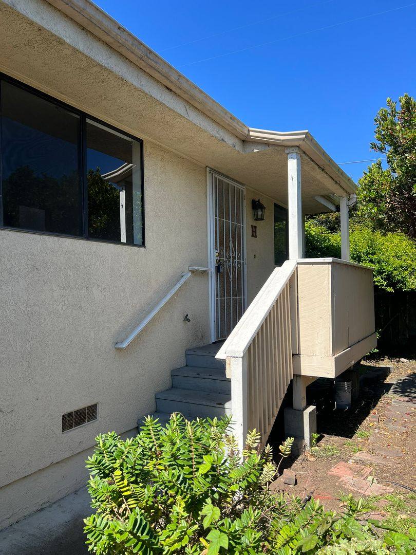 Apartment for rent at 2167 Mountain View, Los Osos, CA 93402