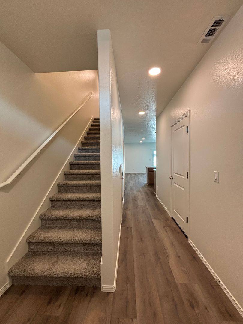 Townhouse for rent at 3672 S Roosevelt St, Kennewick, WA 99338
