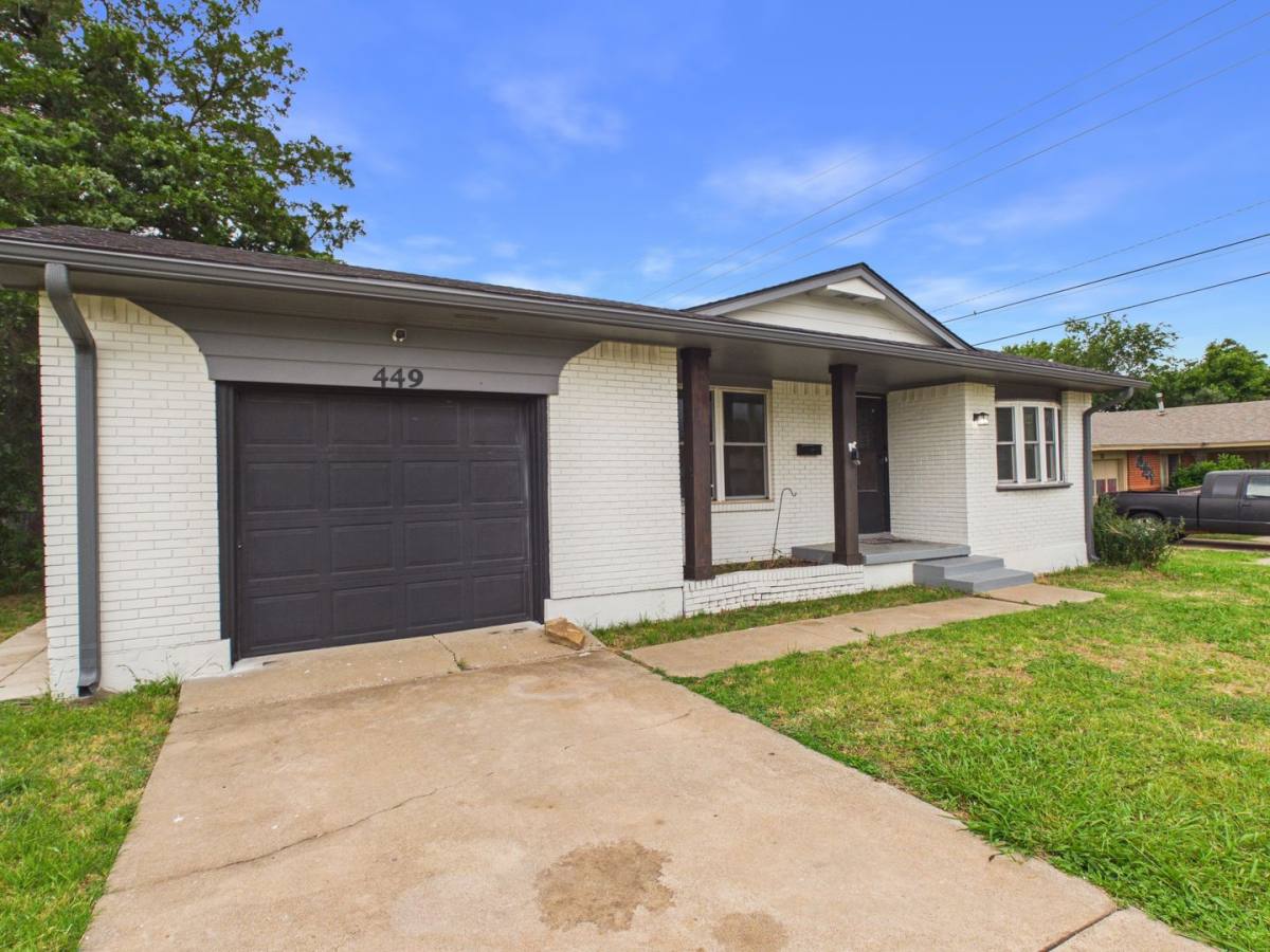 House for rent at 449 NW 53rd St, Lawton, OK 73505