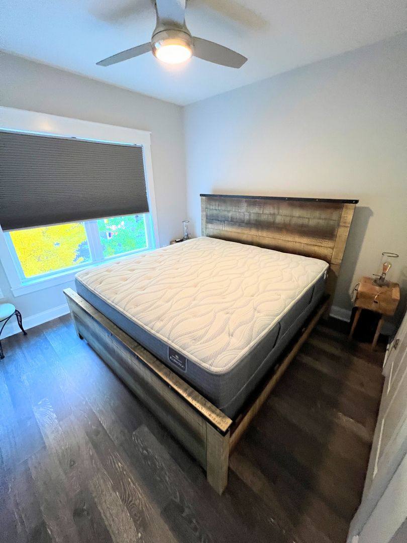 Apartment for rent at 51 11th St, Lynchburg, VA 24504