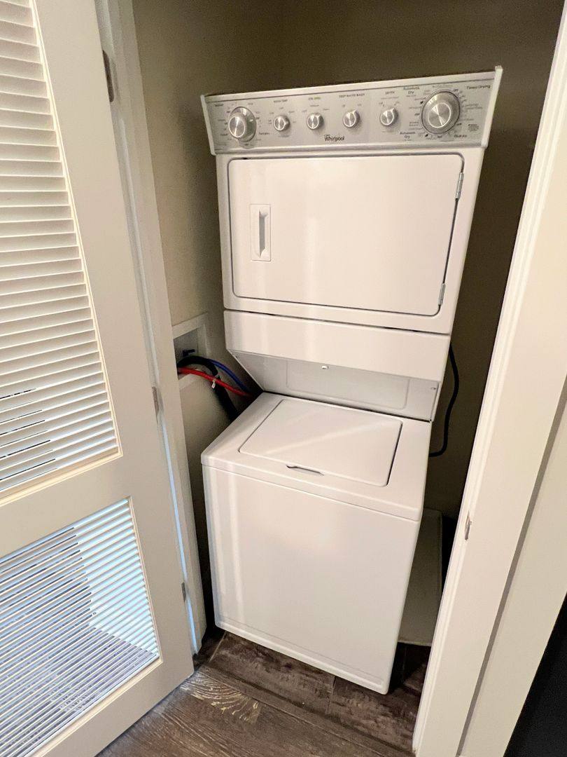 Apartment for rent at 51 11th St, Lynchburg, VA 24504