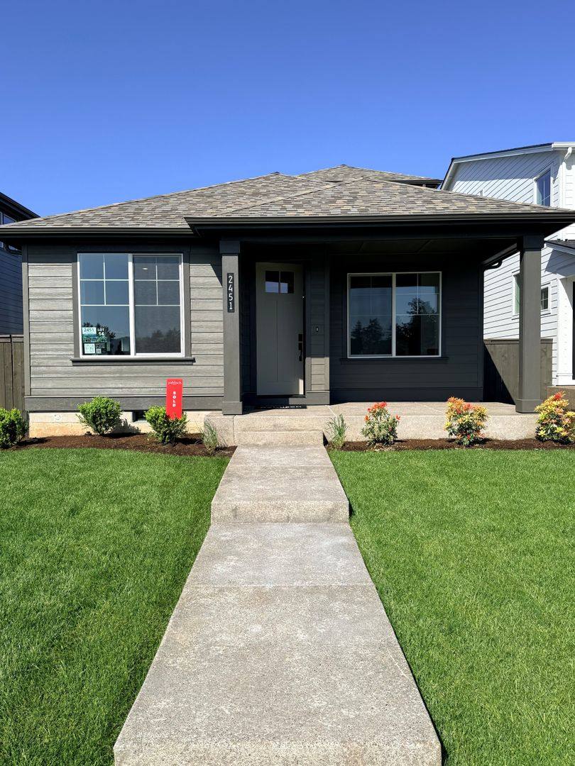 House for rent at 2451 N Villa Rd, Newberg, OR 97132