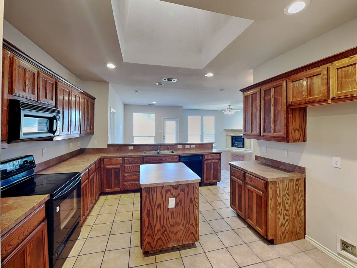 House for rent at 5800 Pearl Oyster Lane, Fort Worth, TX 76179