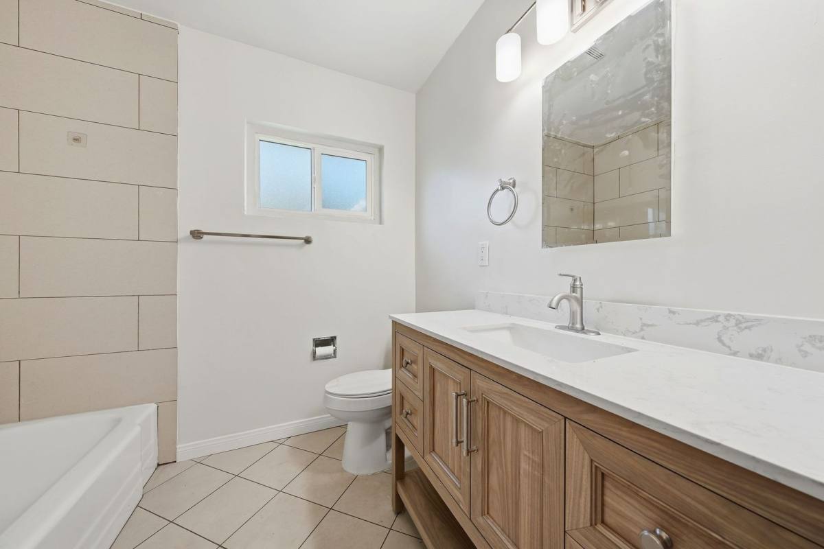 Condo for rent at 1531 E La Palma Ave, Anaheim, CA 92805