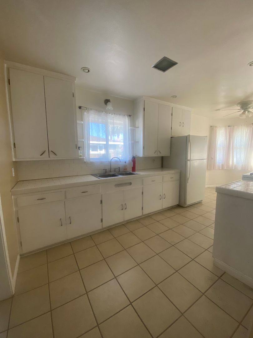 Apartment for rent at 409 E Puente St, Covina, CA 91723